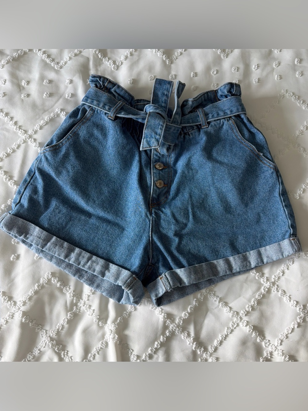 Forever 21 Paper Bag Button Fly Tie Waist Denim Jean Shorts Size 30 Medium Wash